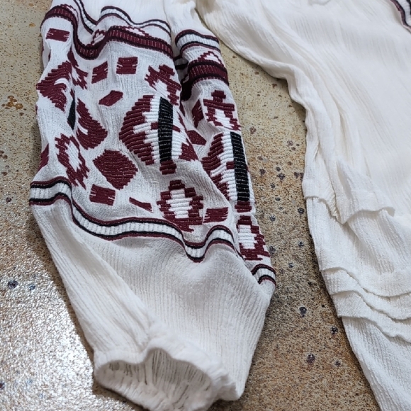 Free People | Saffron Gauze Tunic Lightweight Red and White Embroidered Size L - Picture 4 of 9